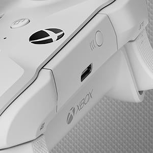 Xbox Elite Wireless Controller Series 2 Core (White)